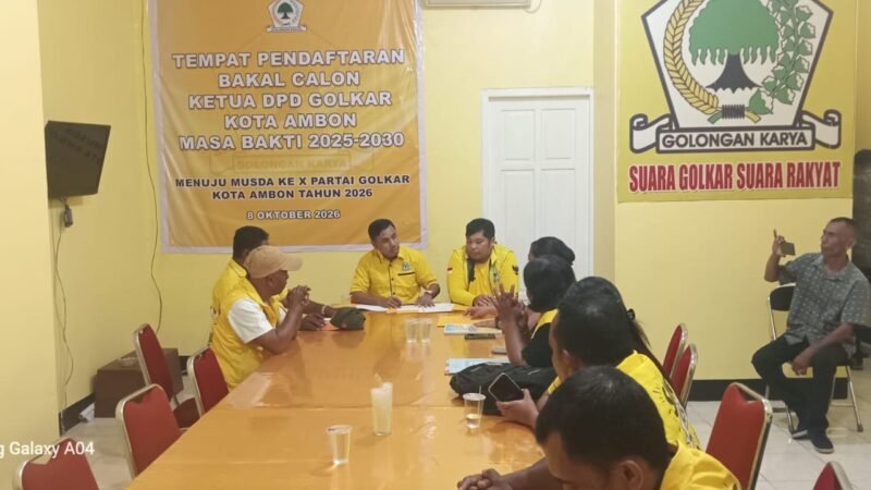 Steven Izaac Risakotta Resmi Mendaftar Balon Ketua Golkar Ambon